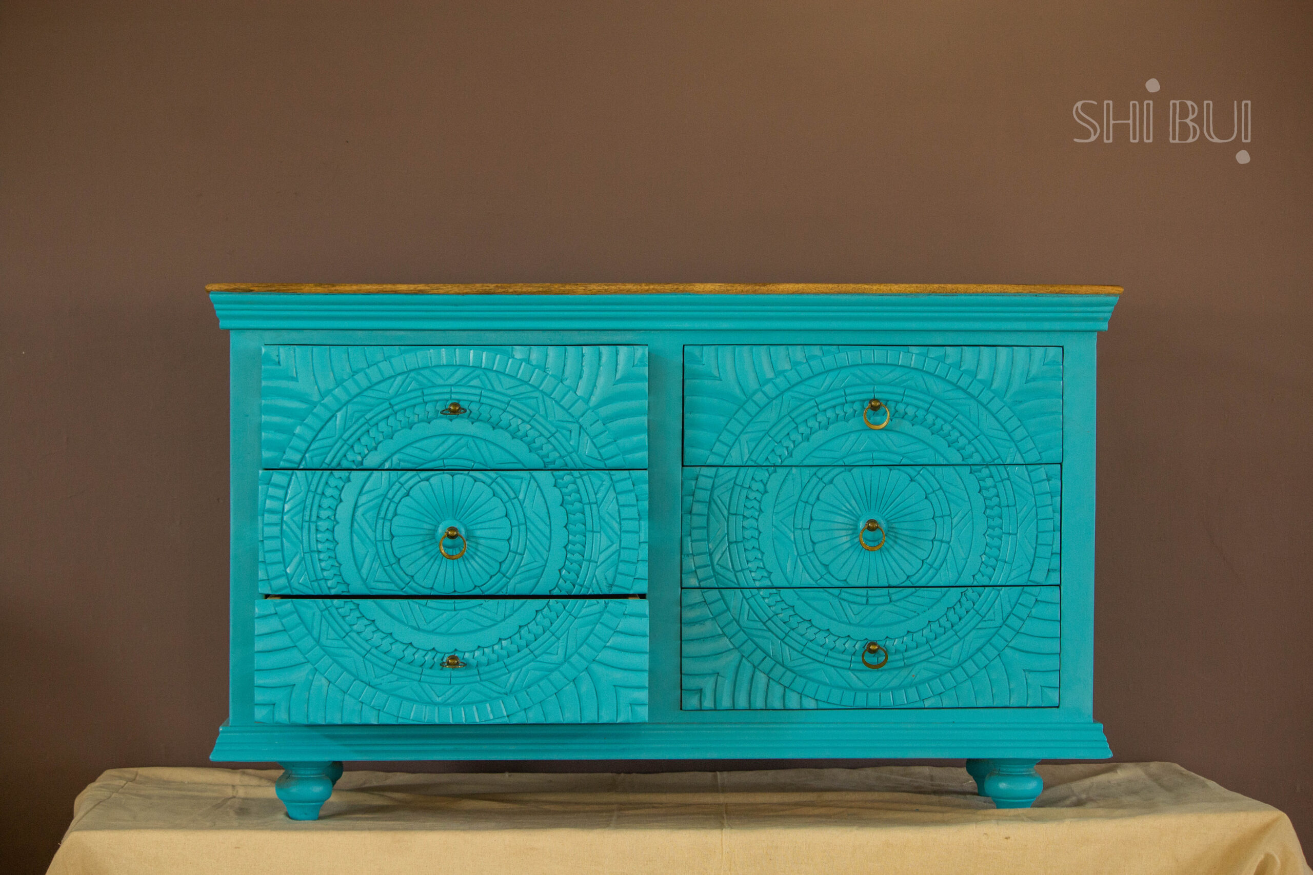 Aqua chest of drawers unqie design