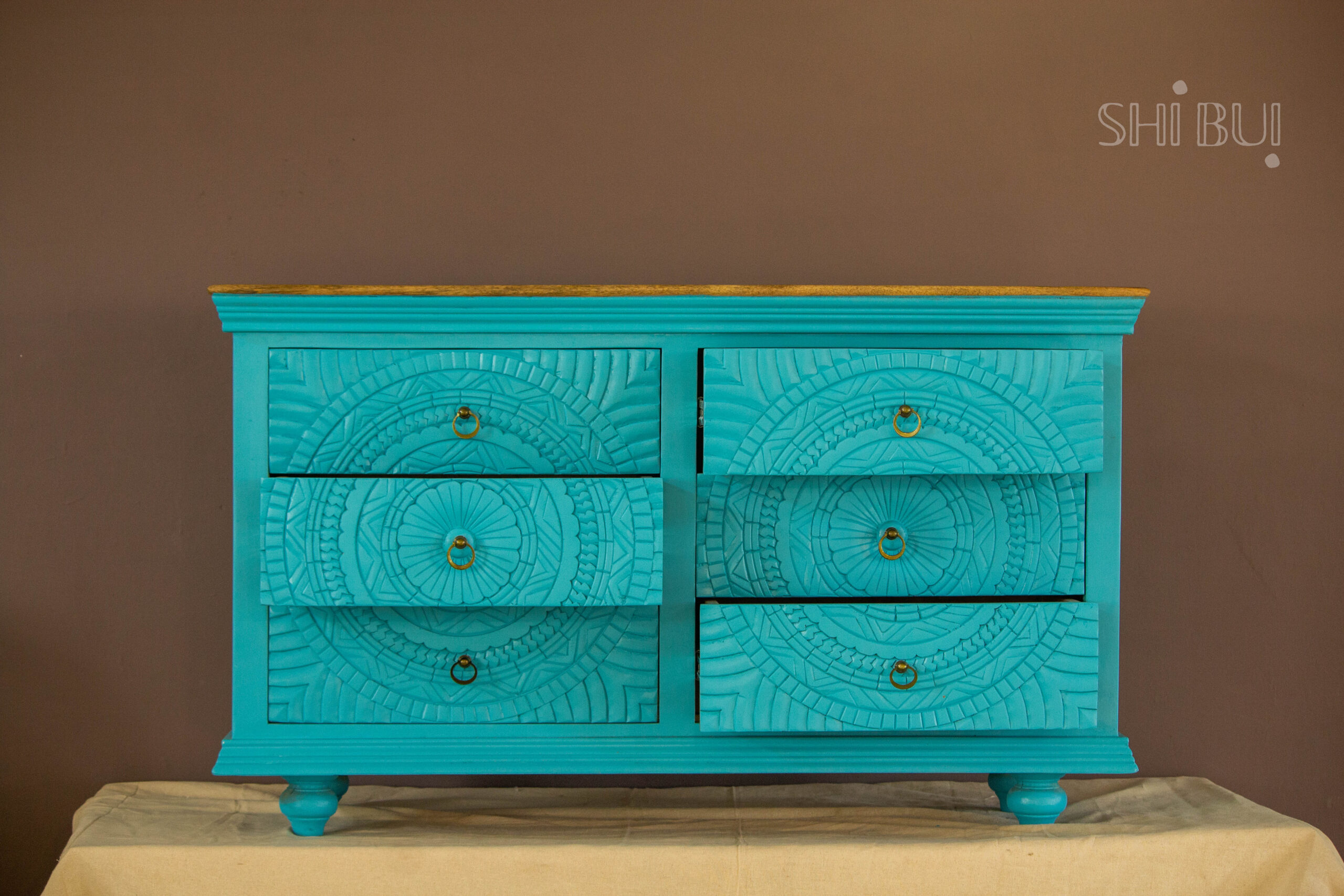 Chest of drawers handcrafted