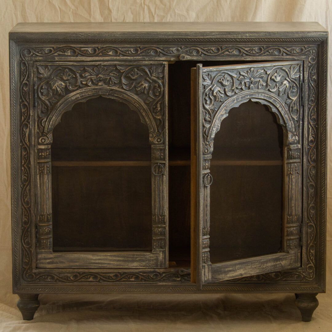 Nimbus side table acacia wood